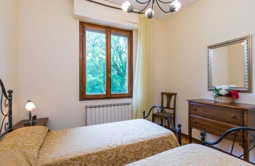 Badia Agnano Apartment | Rosa by Interhome