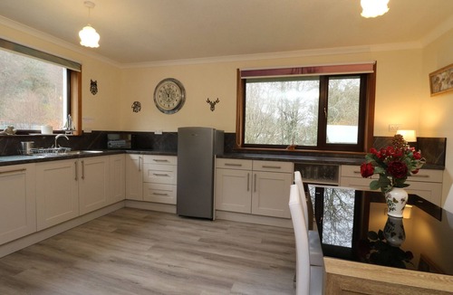 Acharacle Cottage | ROSE COTTAGE, pet friendly, with a garden in Acharacle