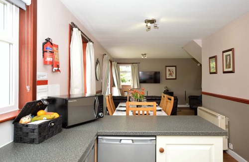 Kilmun Cottage | Rowan Cottage, country location near Dunoon, pet friendly sleeps 6, Visit Scotland 4 star