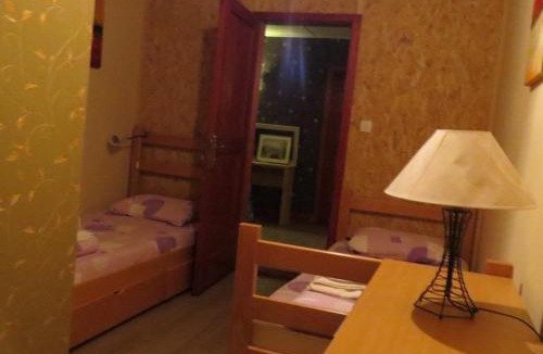 Novi Beograd Hostel | San Art Floating Hostel & Apartments
