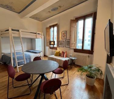 Santa Maria Novella Apartment | Scala Apartments