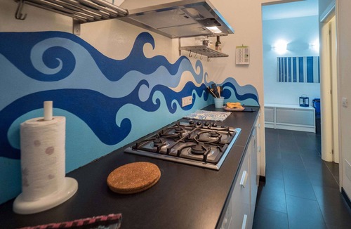 Cinque Terre Apartment | Sciacchetrà Ground Floor Apartment & AC
