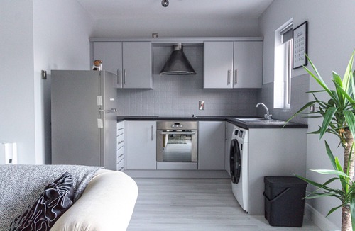 Ballycastle Apartment | Sea view apartment - Ballycastle beach front