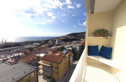 Roiano-Gretta-Barcola-Cologna-Scorcola Apartment | SeaTrieste: lofts with total sea and city views