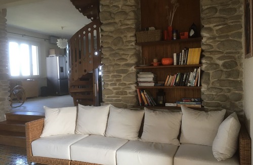 San Costanzo Cottage | Seaview cottage on hill top