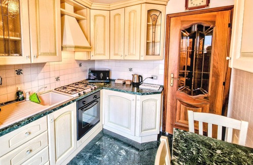 Aurelio Apartment | Self check-in H24 3 minutes from Metro Battistini. Quiet and cozy.