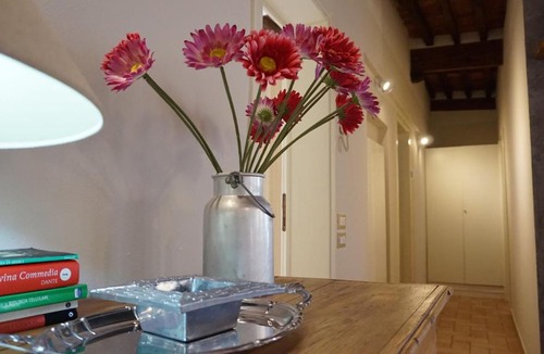 Lucca Historical Center Apartment | Simonetta Apartment