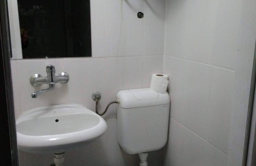 Dorcol Apartment | Simple and Quiet flat in the City Center