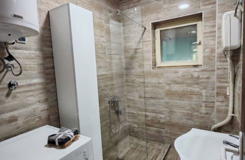 Soko Banja House | Spacious 2-bedroom with terrace and WiFi -Vila Viktorija Soko,Sokobanja