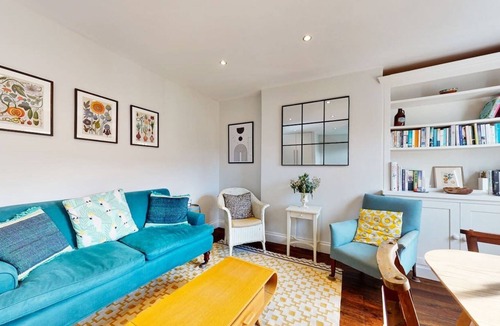 Fulham Apartment | Spacious 2bed flat 7min walk from the tube station