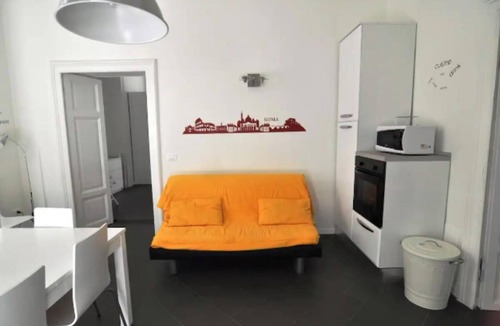 Rione XVIII Castro Pretorio Apartment | Spacious and Bright Apartment in the Heart of Rome