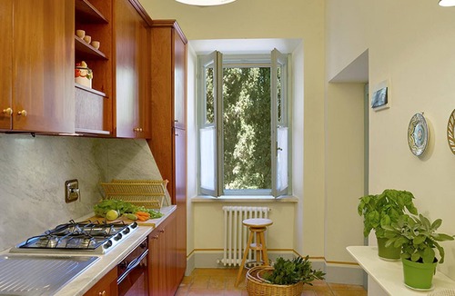 Pescia Romana Apartment | Spacious Italian Apartment w/Large Pool And NEAR BEACH