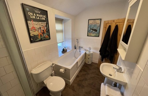 Hillrise House | Spacious two bedroom flat in prestigious Highgate