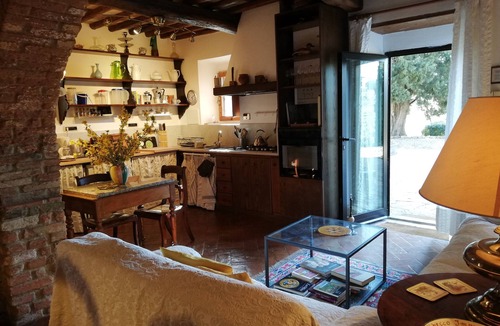 Impruneta Villa | Spectacular Villa sleeping 12, Large private Pool, 9 km South of Florence City