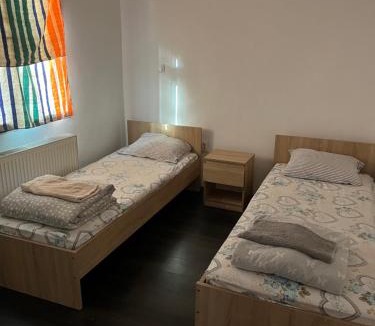 Sremski Karlovci Apartment | Sremski Karlovci center 4 bedrooms apartment