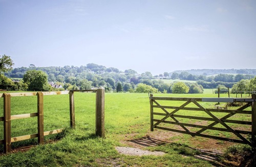 Shipham House | STABLE COTTAGE, family friendly, character holiday cottage in Shipham