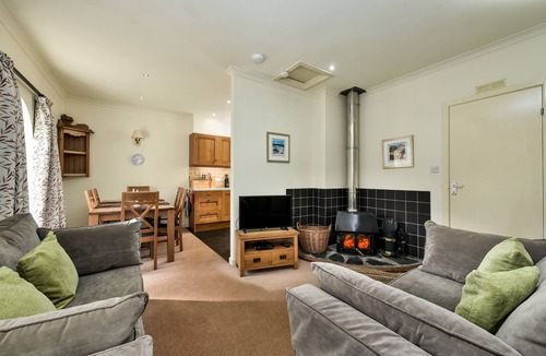 Slate Islands Cottage | Stables East - a semi-detached cottage that sleeps up to 6 guests