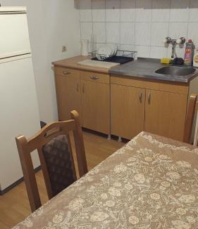 Kragujevac Apartment | Stan za 4 osobe kod Kliničkog centra