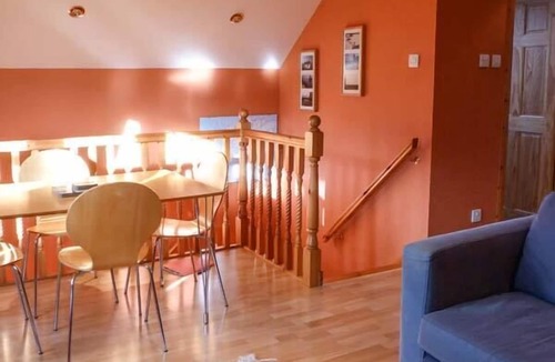 North Watten Apartment | STEMSTER SCHOOL HOUSE APARTMENT, pet friendly in Halkirk