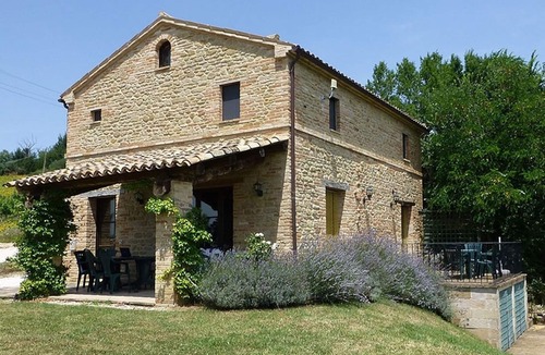 Tolentino Villa | Stone Farmhouse with Private Pool