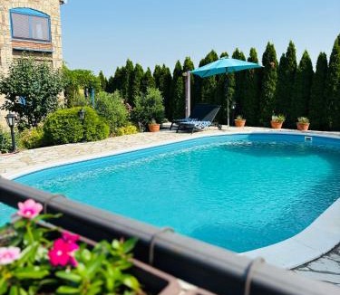 Irig Villa | Stone villa in Fruška gora