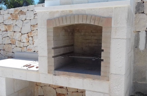 Locorotondo House | Stone villa in the middle of the Apulian countryside and a few kilometers from the sea.