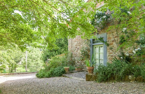 Greve in Chianti House | Stop and stay in Chianti! The Bracconiere