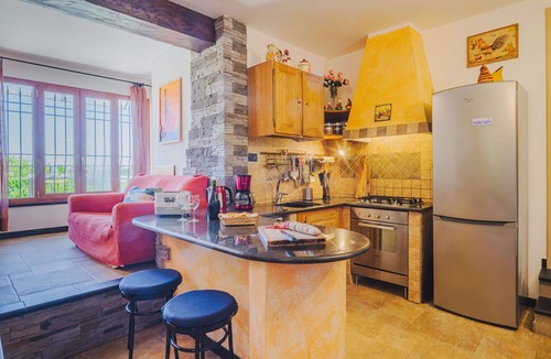 Velva Villa | Stunning private villa for 14 guests with WIFI, TV and patio