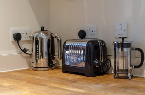 New Town Apartment | Stunning City Centre Apartment.