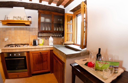 Nozanno Villa | Stunning private villa with private pool, A/C, internet, TV, terrace, pets allowed, close to Lucca