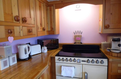 Carbis Bay Apartment | Stunning Seaside Apartment, Super sea views, prestigious elevated location, WiFi