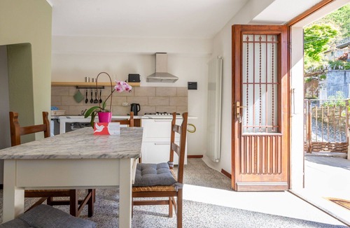 Bracchio House | Stunning villa for 4 people with WIFI, TV, terrace and pets allowed