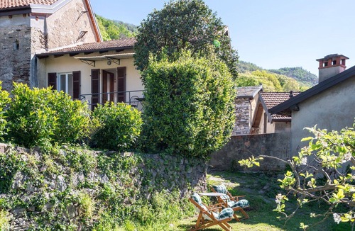 Bracchio House | Stunning villa for 4 people with WIFI, TV, terrace and pets allowed