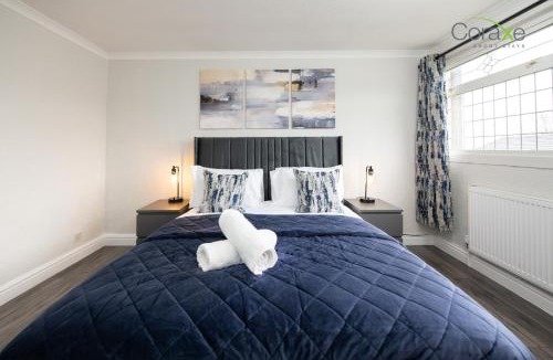Rowley Regis House | Stylish 3BR Home in Rowley Regis