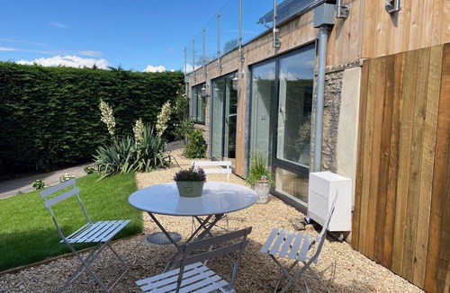 Box House | Stylish, light and airy property with wonderful views and garden.