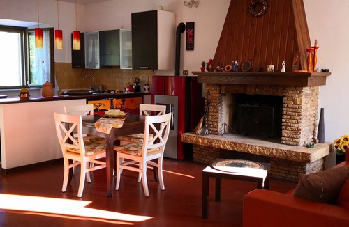 Camerino House | suitable for families, the serenity and peace of the countryside,