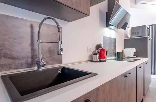 Roman Quarter Apartment | Suite Queen Apartments