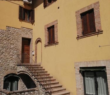 Bastia Umbra Apartment | Sulle orme di Francesco appartamento verde