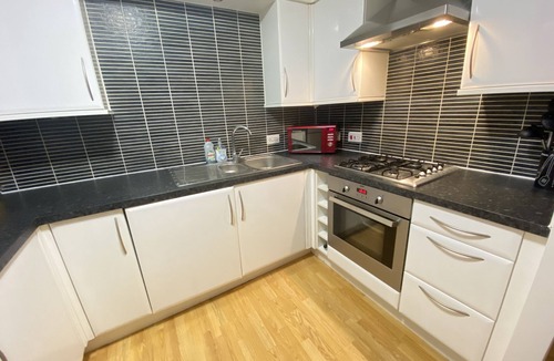 Paisley Apartment | Superbly decorated newly built 2 bedroom Apartment in the heart of Paisley