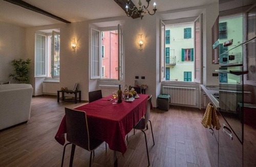 Vernazza Apartment | Tedea Apartment with Ac