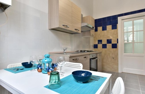 Rione XVIII Castro Pretorio Apartment | Termini Star Appartment