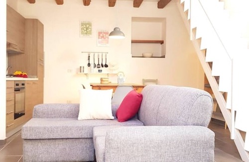 Trecastagni House | The Artist