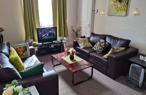 Leith Apartment | The Blue Place