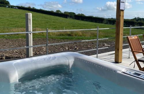 Ballynahinch House | The Byre at Conker Tree Cottages
