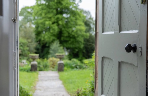 North Bitchburn House | THE CLARENCE - An exceptionally spacious Edwardian town house in the heart of Bishop Auckland.