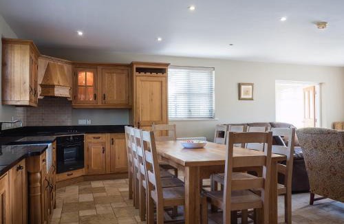 Enniskillen Villa | The Gatehouse at Mullans Bay