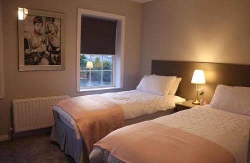 Banbridge House | The Grey Door 2 Bed Cottage Banbridge Parking Private Garden l WeStay Belfast Short Lets And Serviced Accommodations