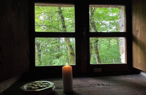 Borgo Val di Taro Cabin | The house in the woods, rustic stone cabin nestled in the chestnut forest