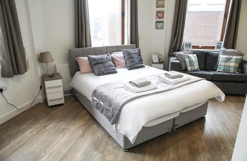 Liverpool City Centre Apartment | The Moorfields Residences by Serviced Living Liverpool