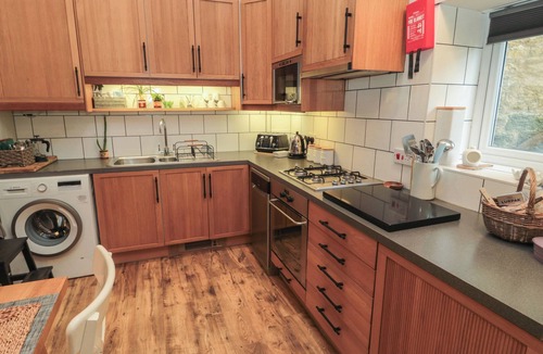 Warkworth Cottage | THE OLDE STABLES, family friendly in Warkworth